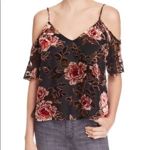 Cupcakes & Cashmere Jocelyn burnout top